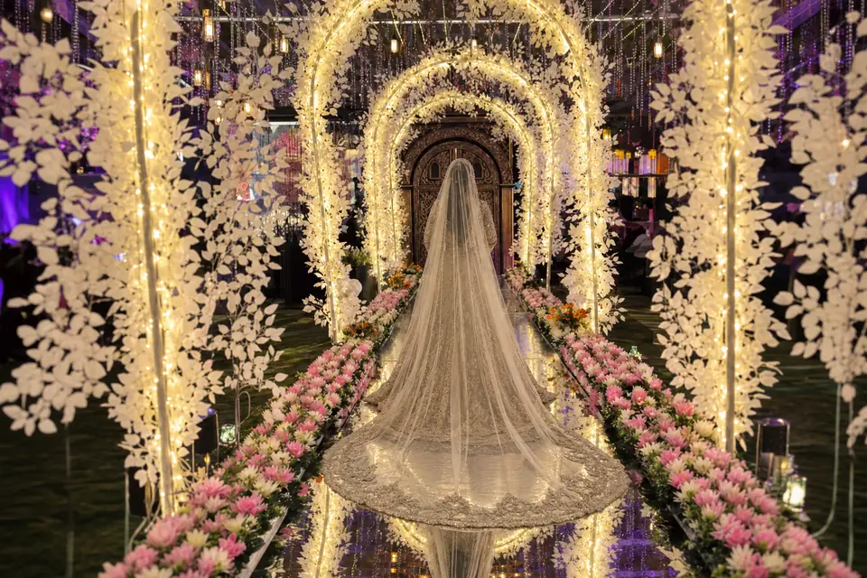 Aarohi Grand Entry Effects